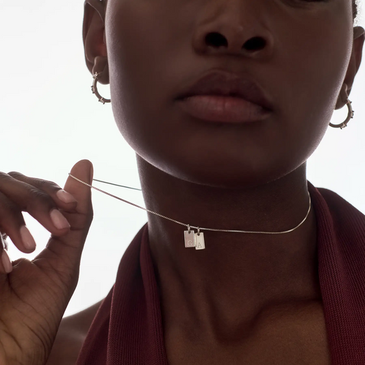 Collier avec initiales gravées Willow